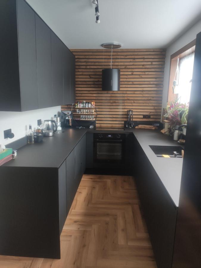 Single Bedroom In Quiet Neighbourhood 글라스고 외부 사진