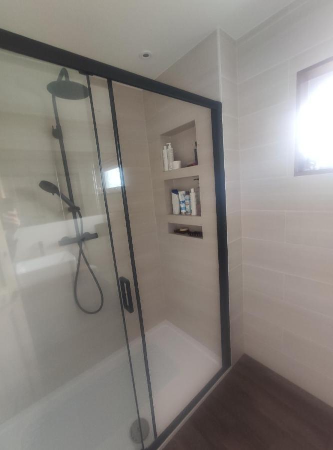 Single Bedroom In Quiet Neighbourhood 글라스고 외부 사진